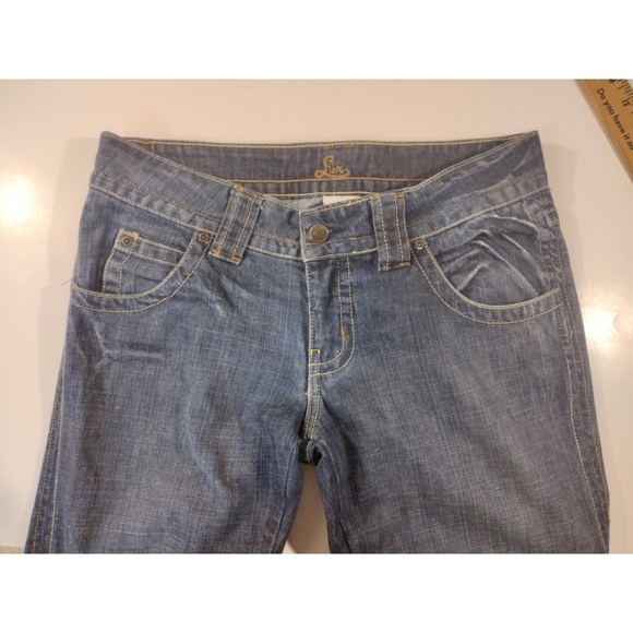 Lux medium wash button flap embroidered back pockets denim jeans size 29 - Picture 5 of 13